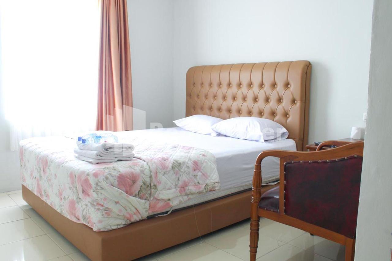 Brahma Hotel Mitra Reddoorz Jakarta Kültér fotó