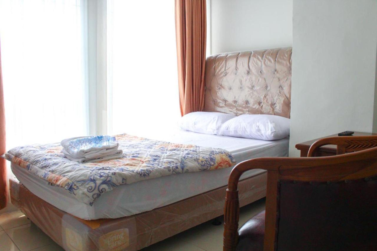 Brahma Hotel Mitra Reddoorz Jakarta Kültér fotó
